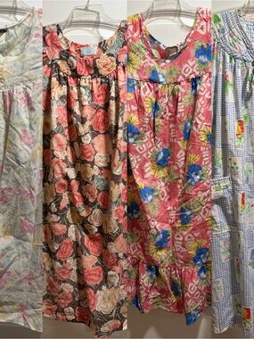 Lot of 4 VTG muumuus/house dresses/nightgowns Size Large GRANNYCORE
